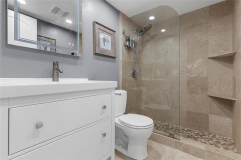 Tiny photo for 79 Prescott D, Deerfield Beach, FL 33442 (MLS # B26083077)