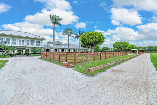 GRAND PRIX FARMS - Residential