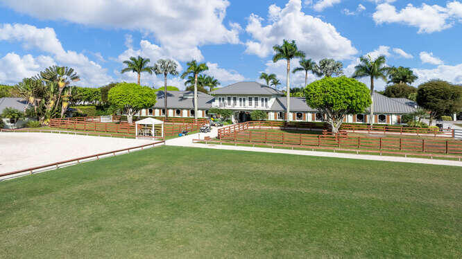 GRAND PRIX FARMS - Residential