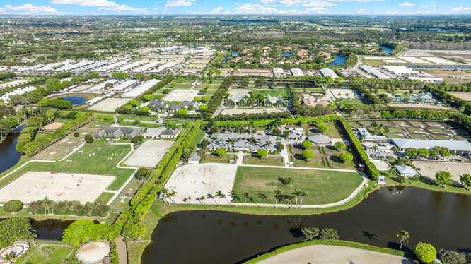 GRAND PRIX FARMS - Residential