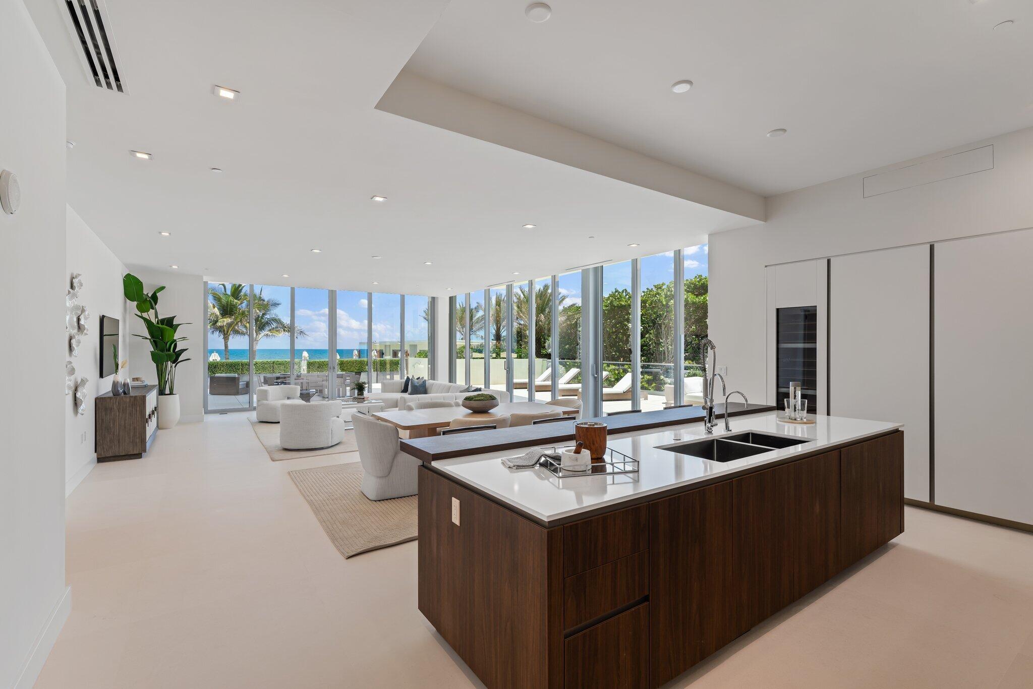 SEAGLASS - Residential