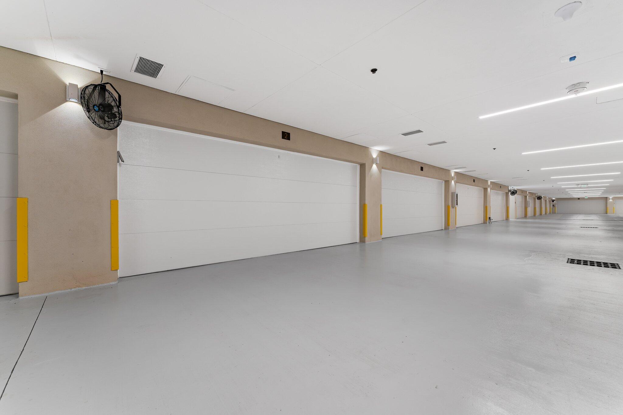 SEAGLASS - Residential