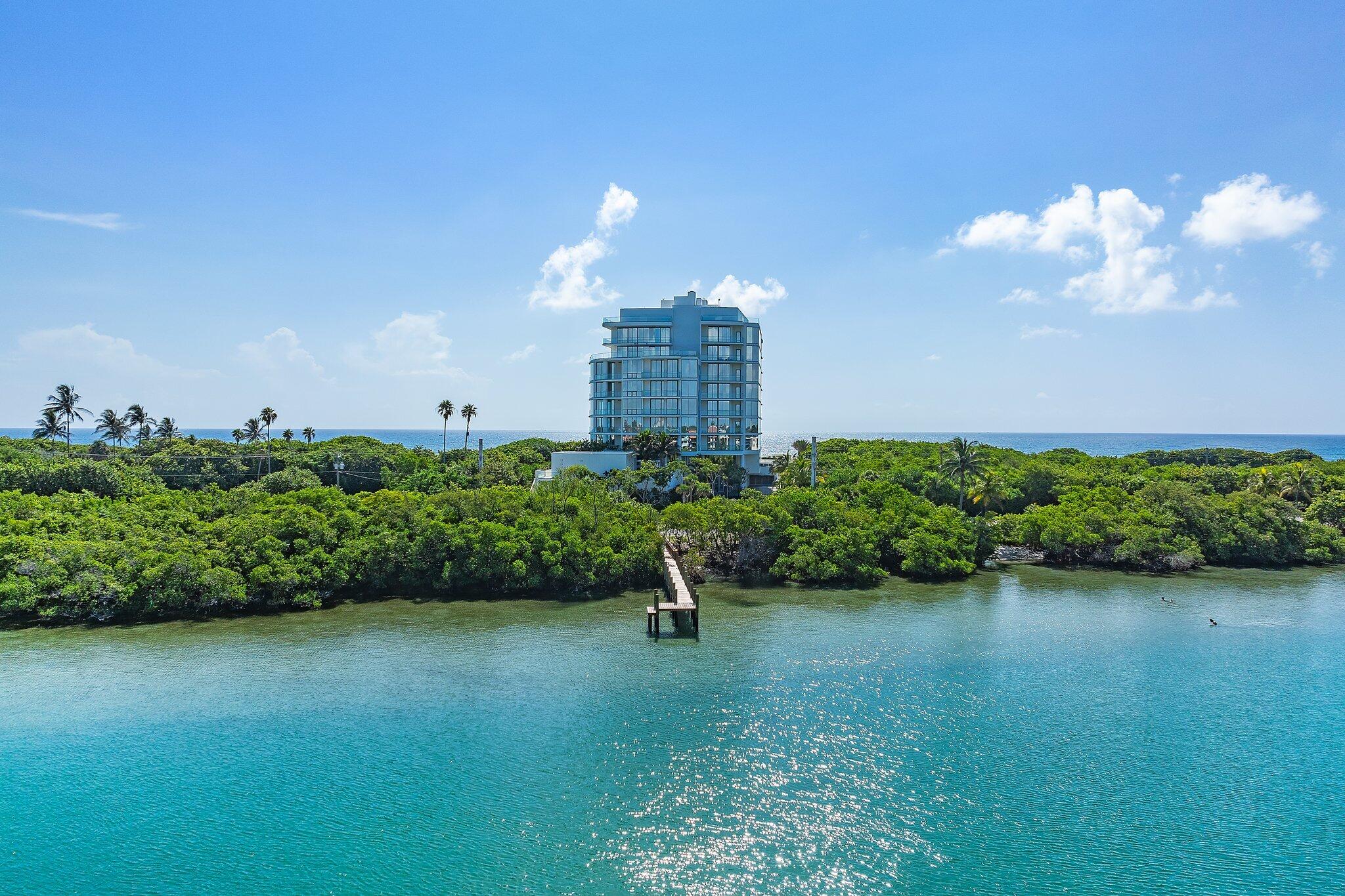 SEAGLASS - Residential