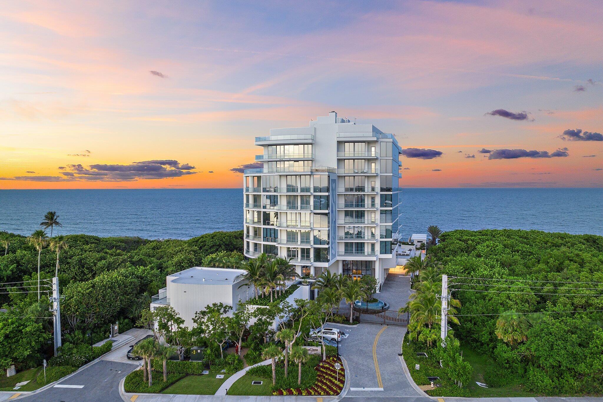 SEAGLASS - Residential