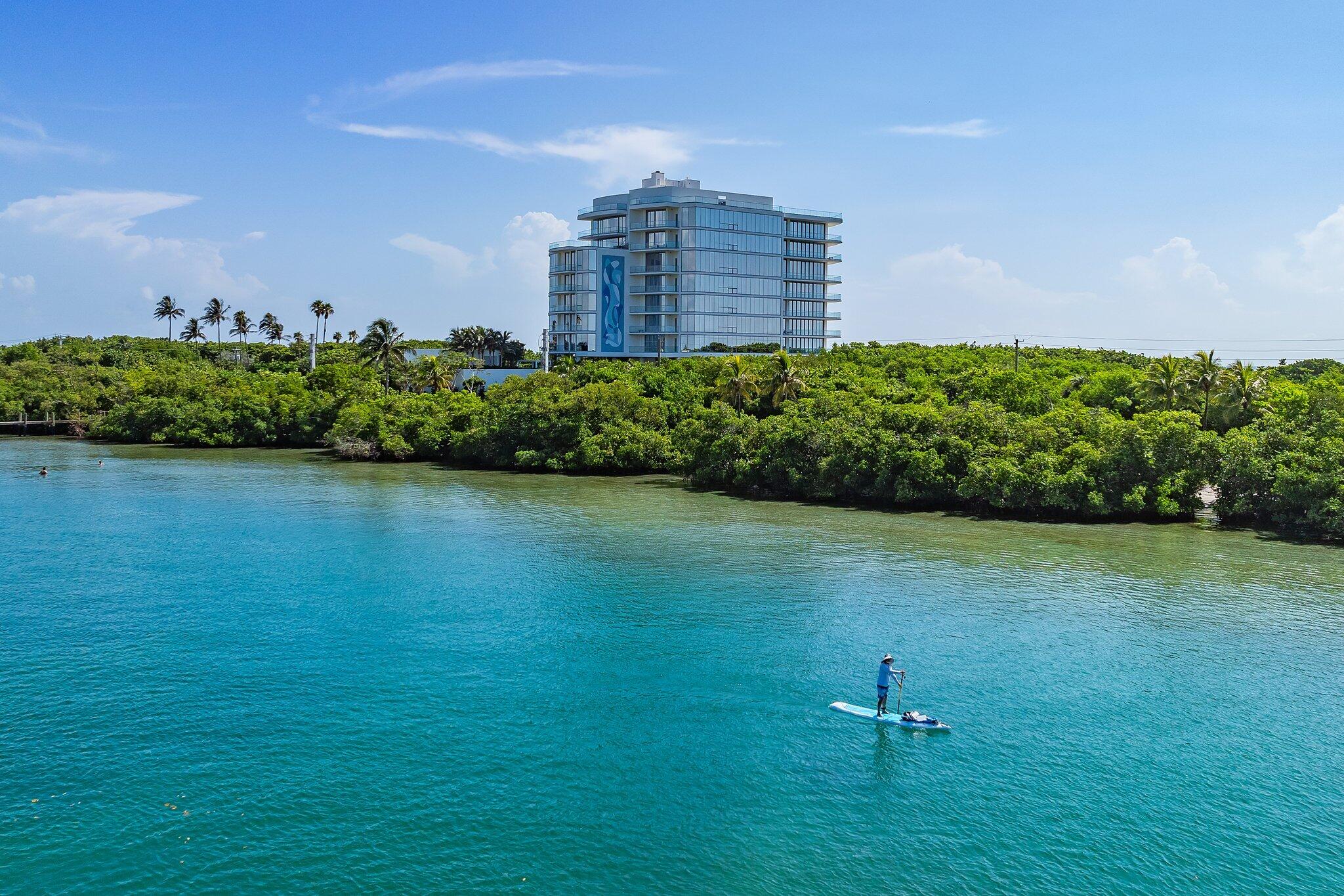 SEAGLASS - Residential