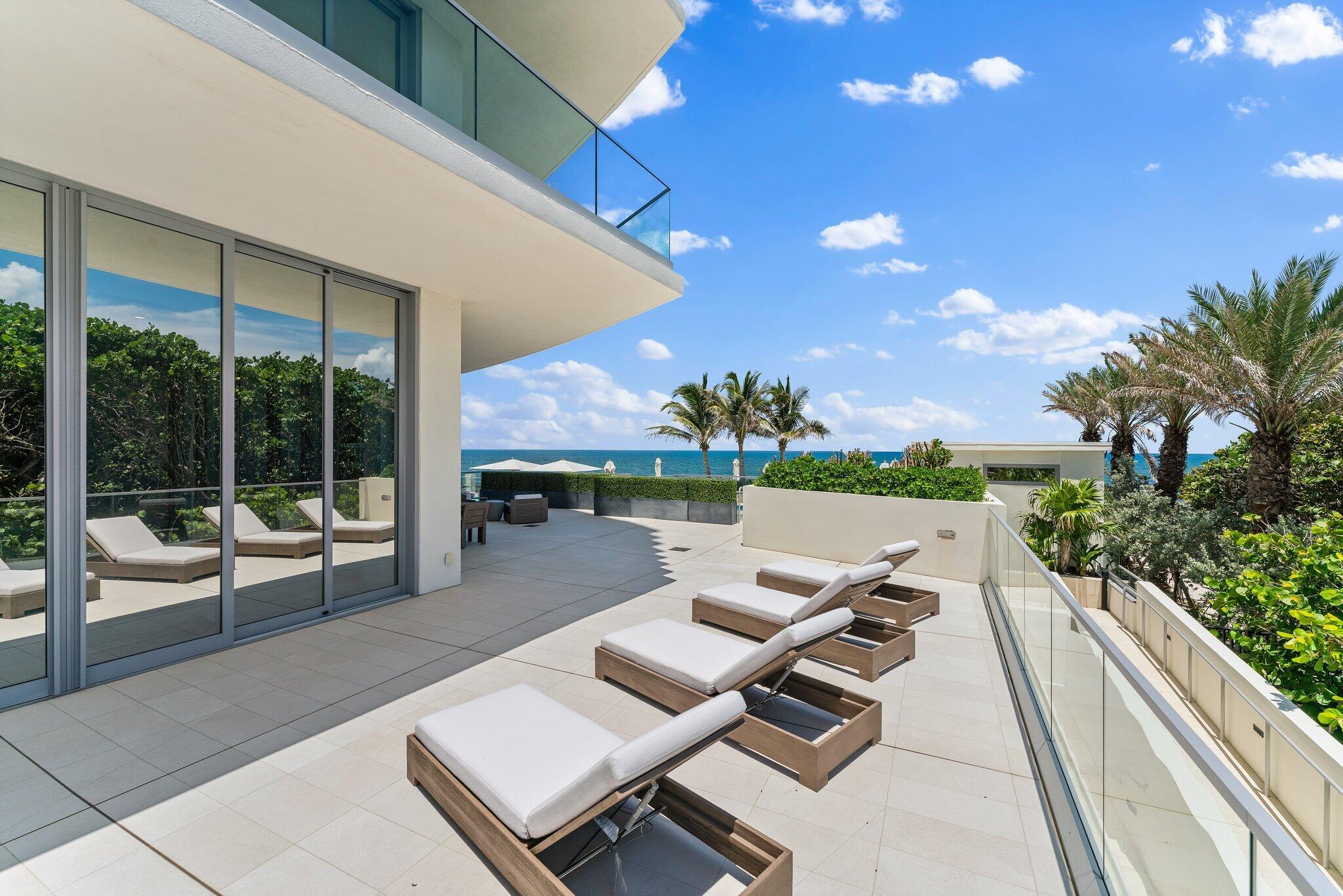 SEAGLASS - Residential