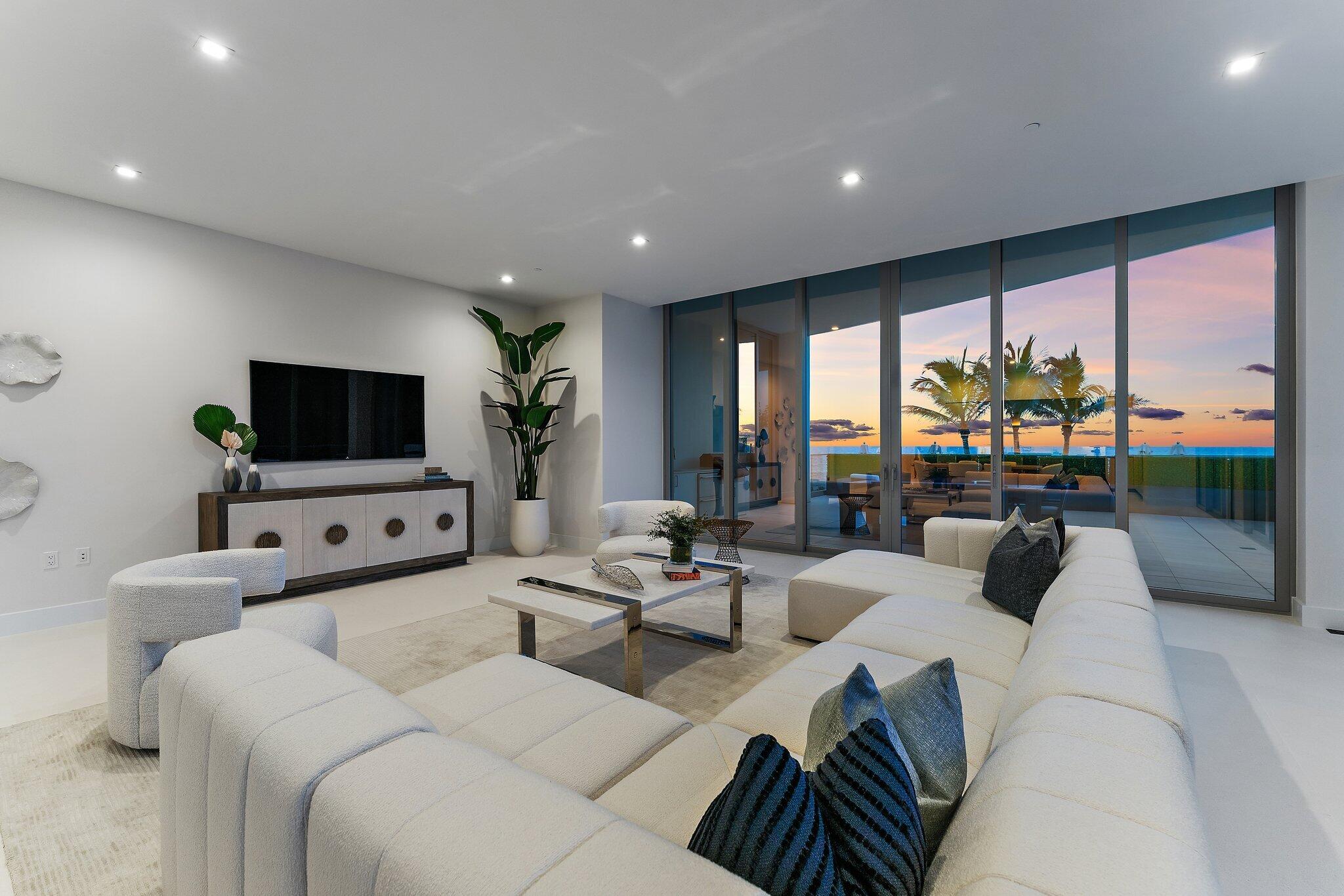 SEAGLASS - Residential