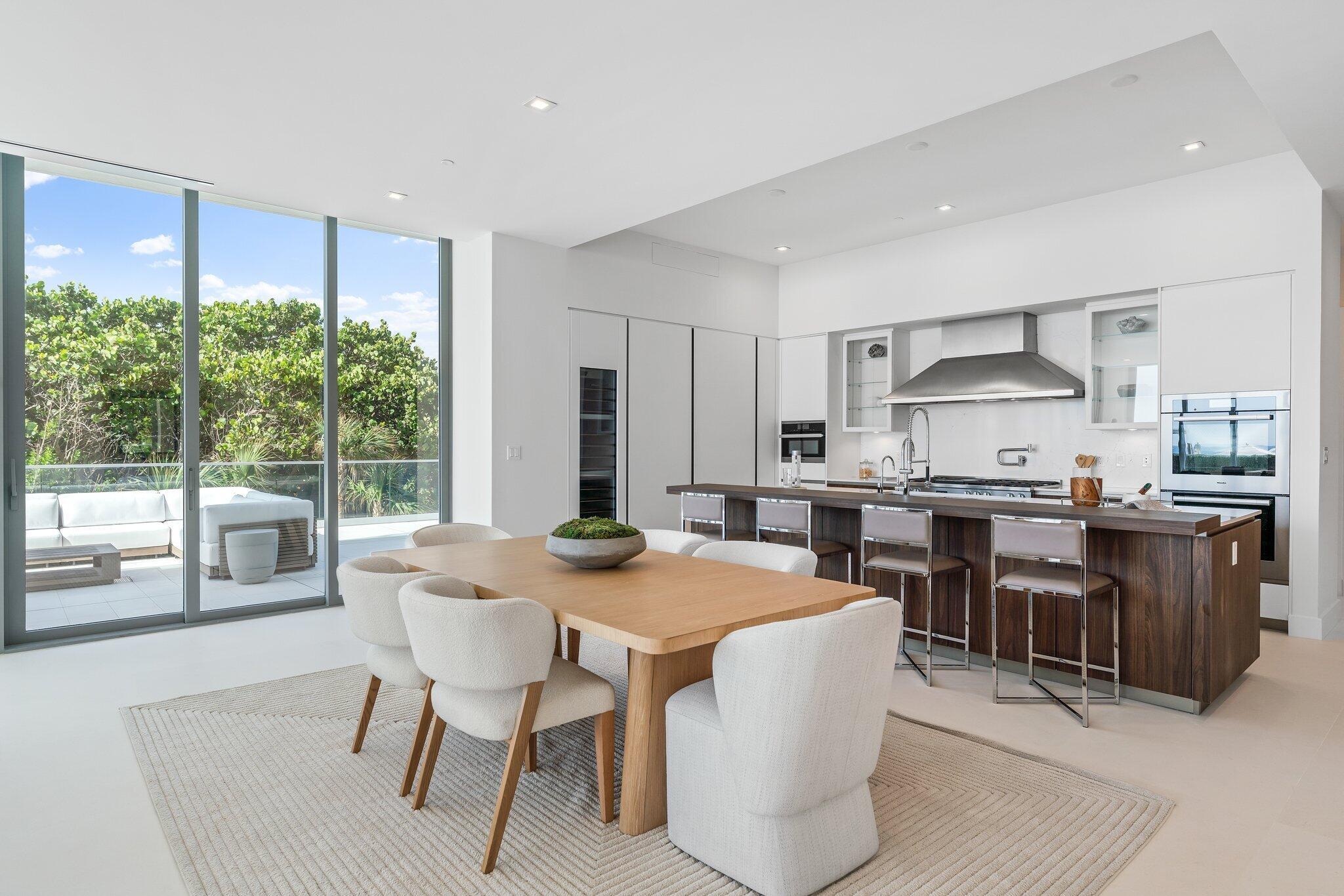 SEAGLASS - Residential