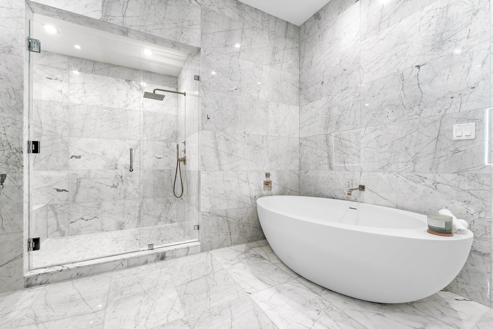 SEAGLASS - Residential