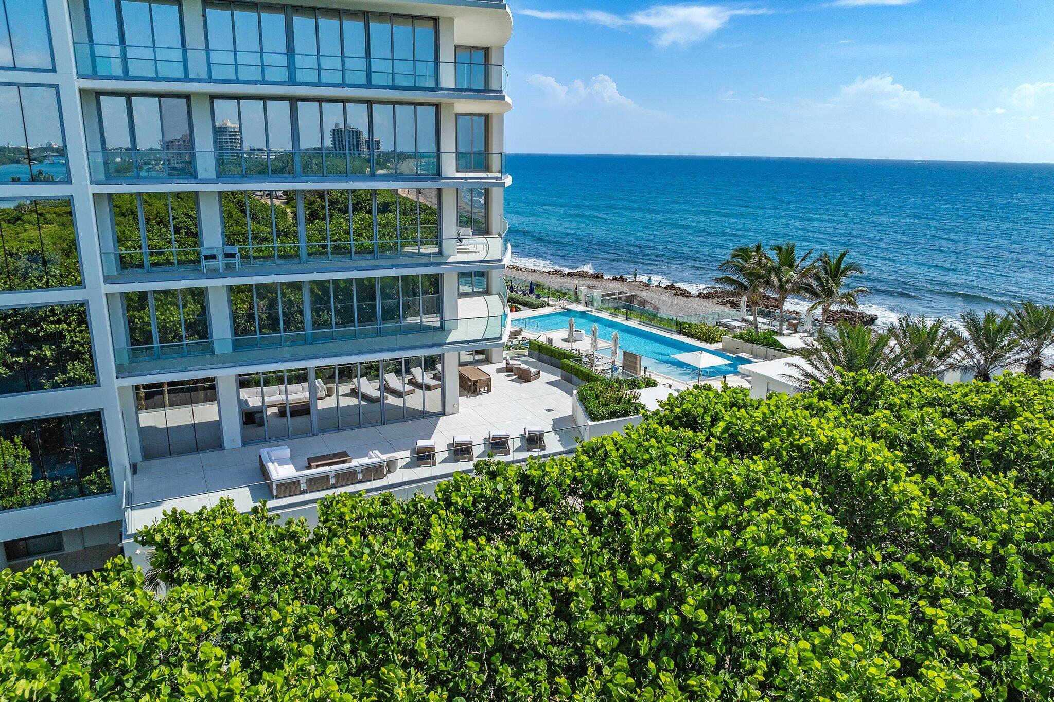 SEAGLASS - Residential