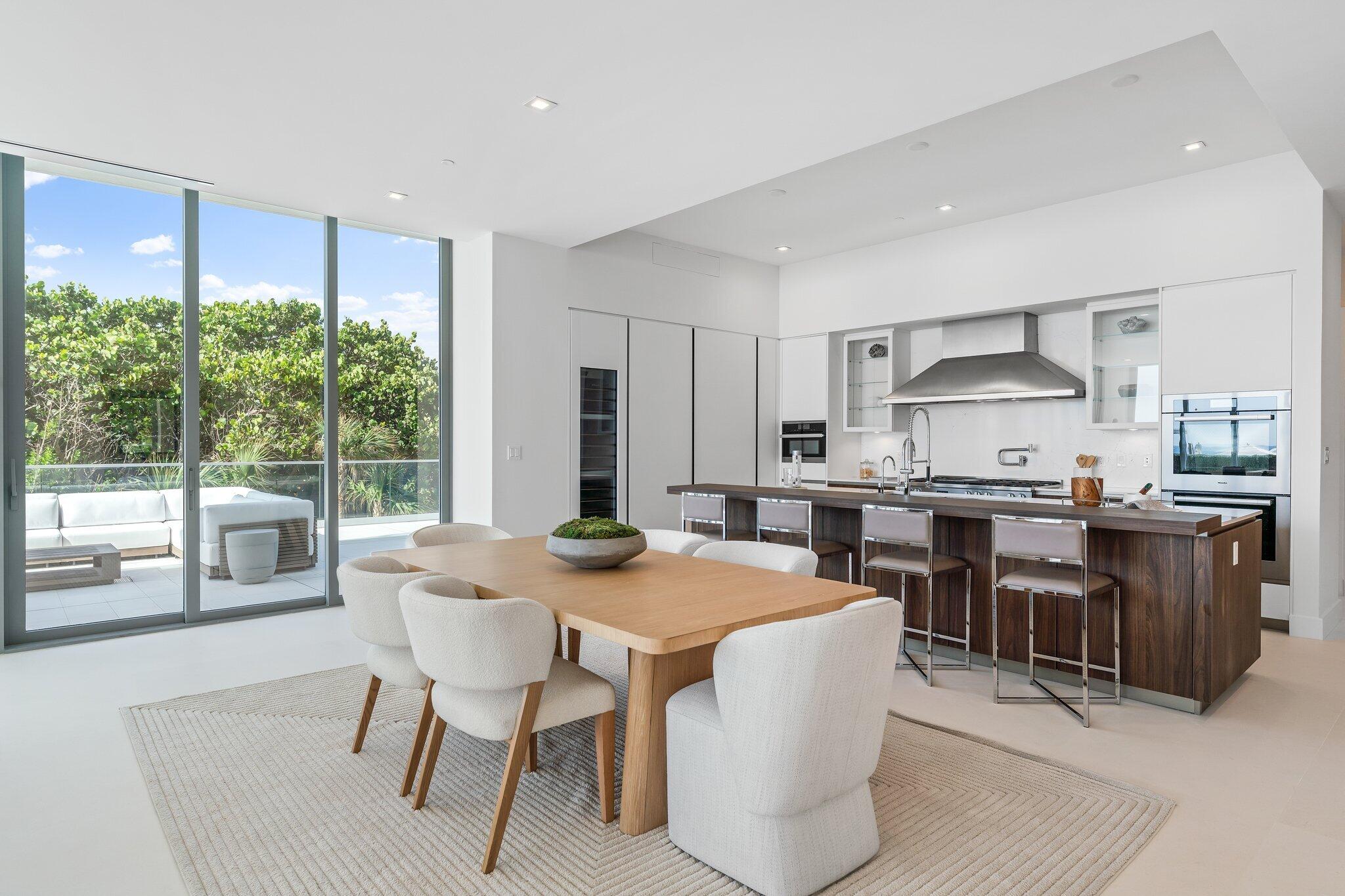 SEAGLASS - Residential