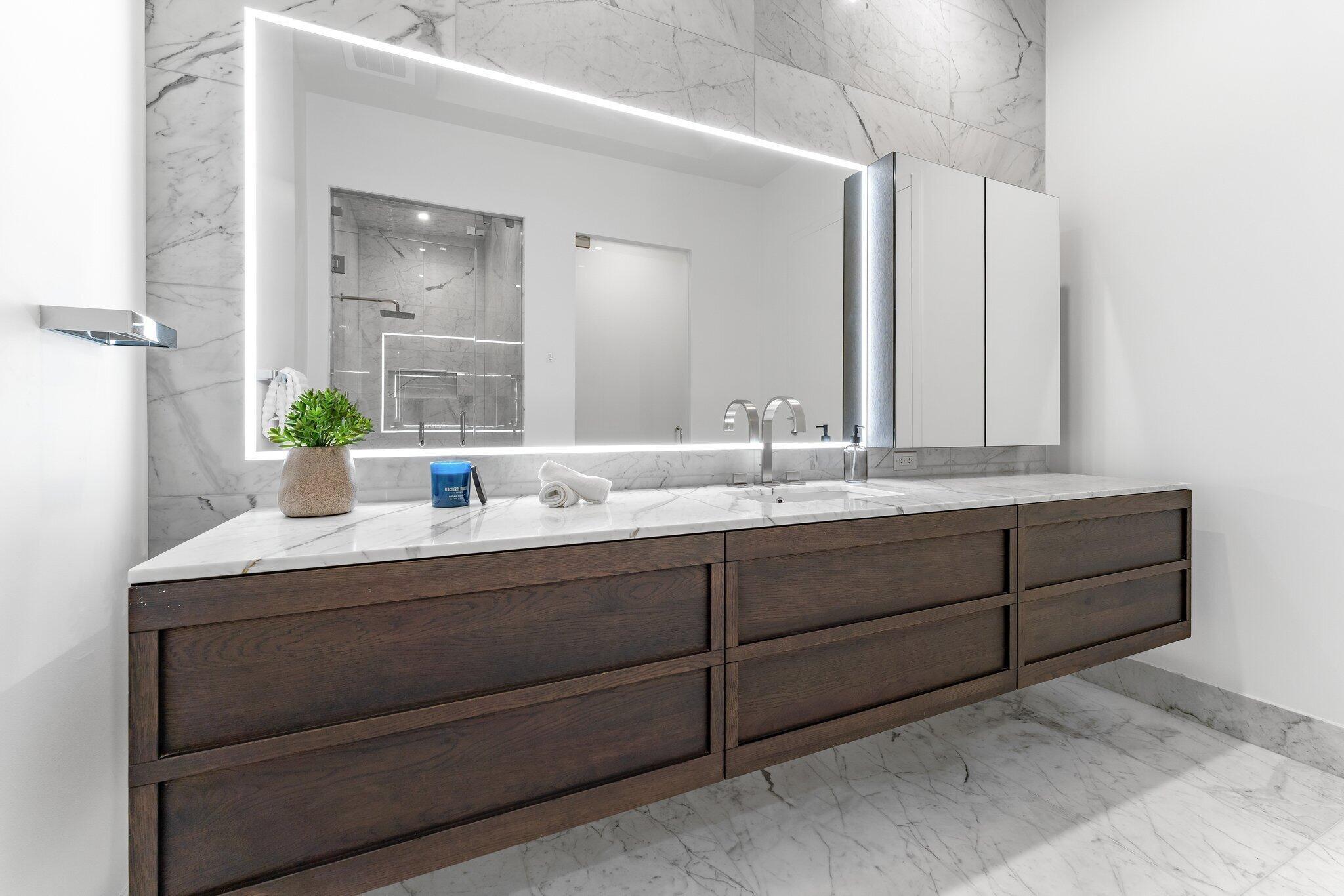 SEAGLASS - Residential