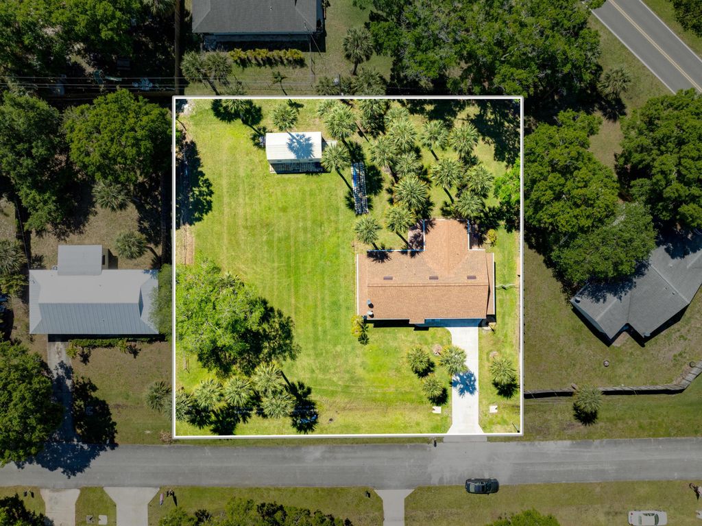 Photo of 7601 Donlon Road, Fort Pierce, FL 34951 (MLS # R11070184)