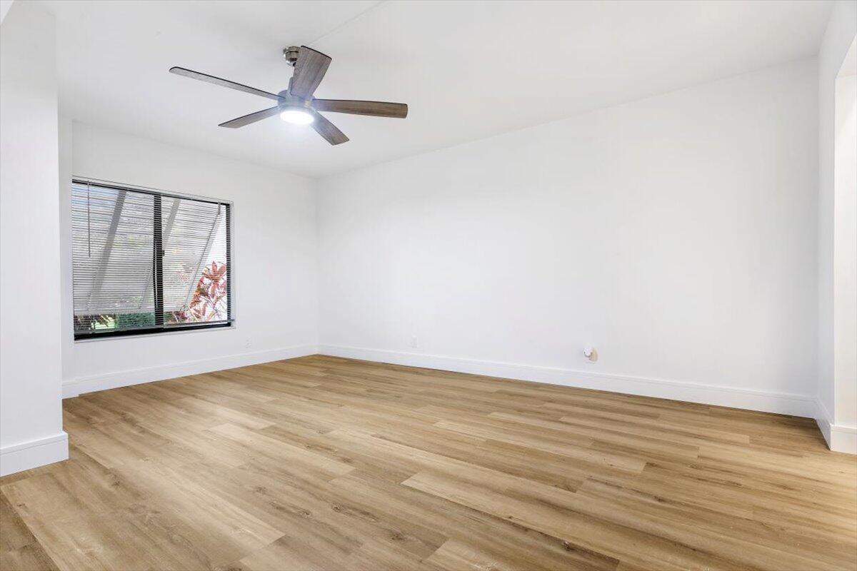 LAKESIDE CONDO 2 OF BANYA - Residential