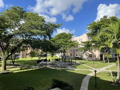 SOMERSET - Residential