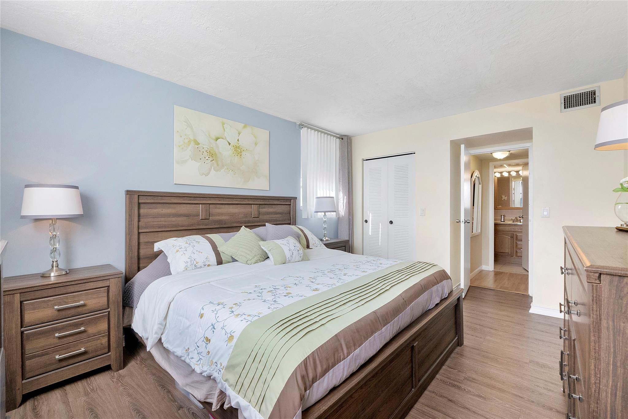 SOMERSET - Residential