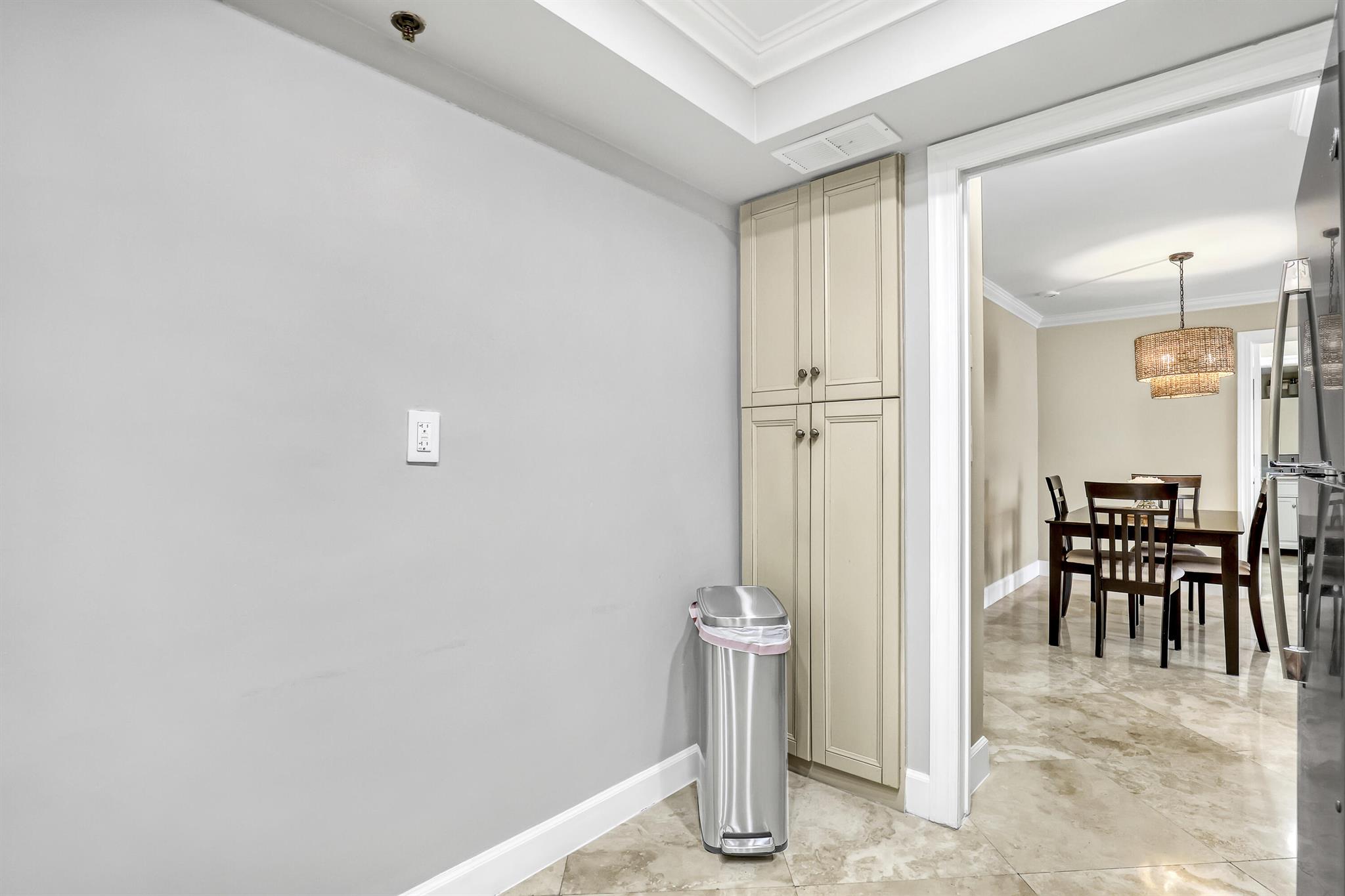 AMBASSADORS - Residential Lease