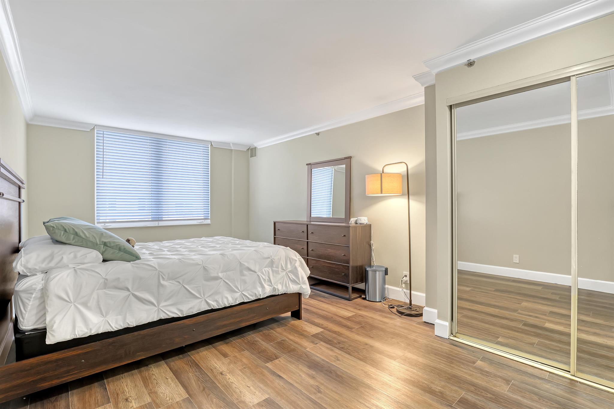 AMBASSADORS - Residential Lease