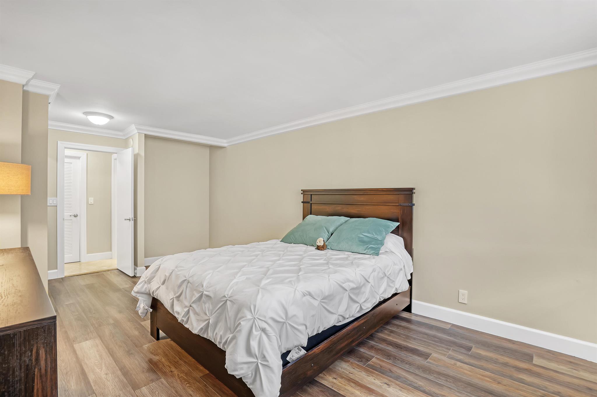 AMBASSADORS - Residential Lease