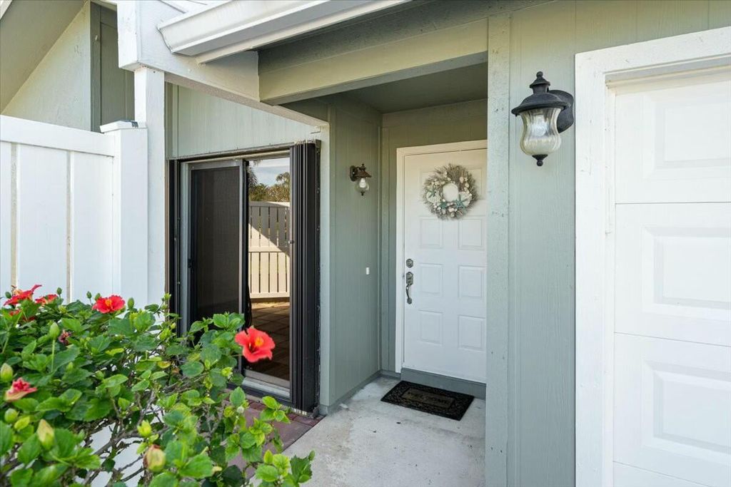 Photo of 6686 SE Yorktown Drive, Hobe Sound, FL 33455 (MLS # R11057069)