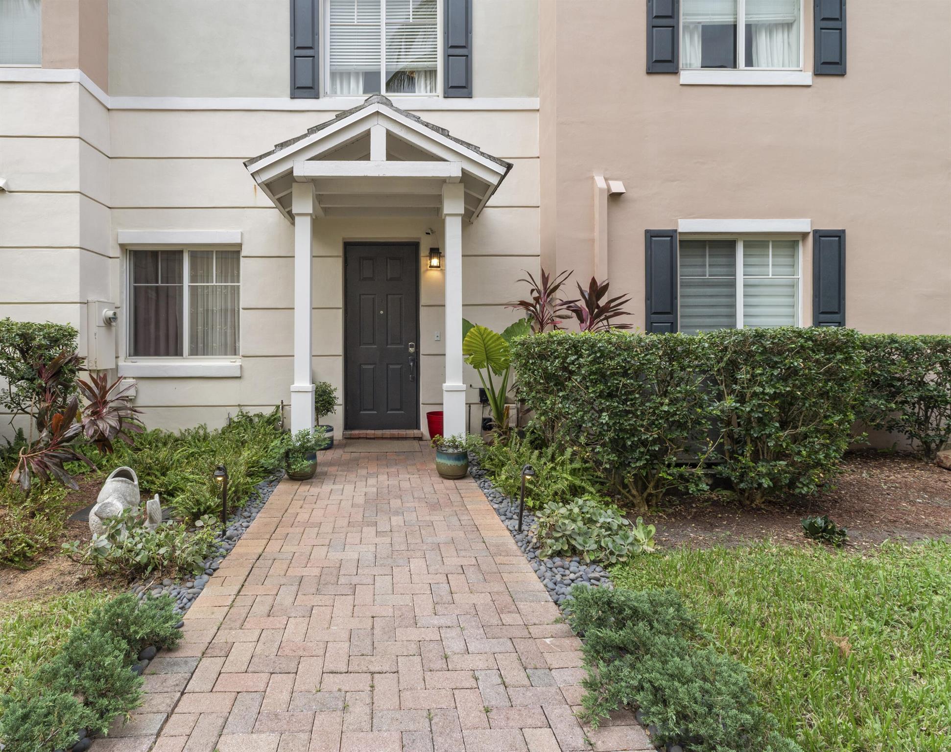 VISTAZO AT BOCA RATON - Residential Lease