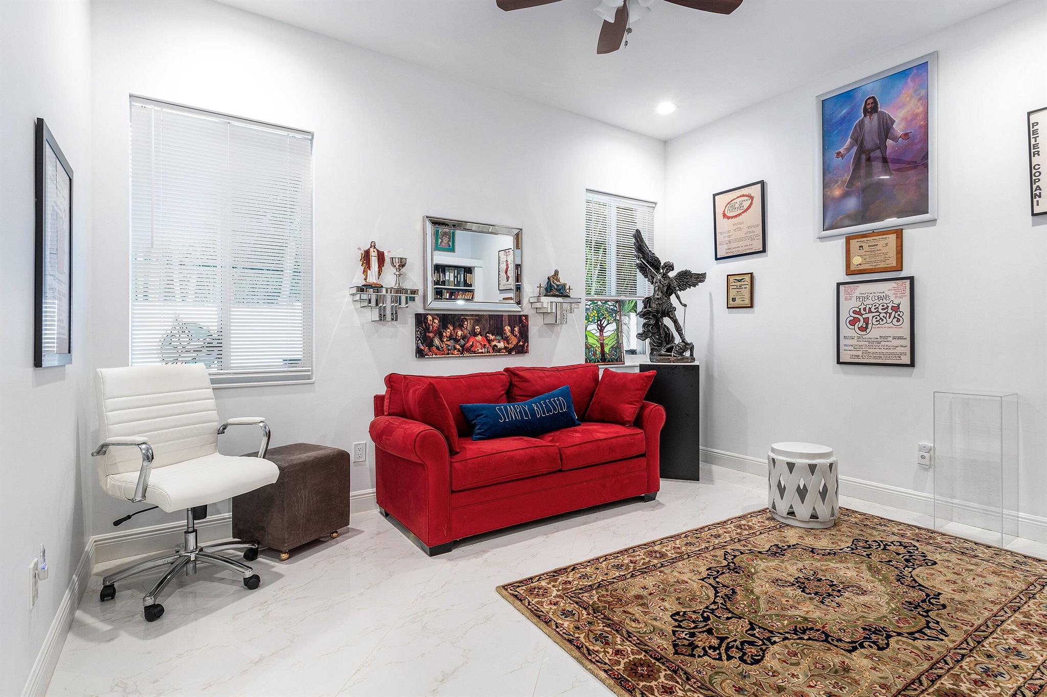 SPANISH VILLAGE - Residential