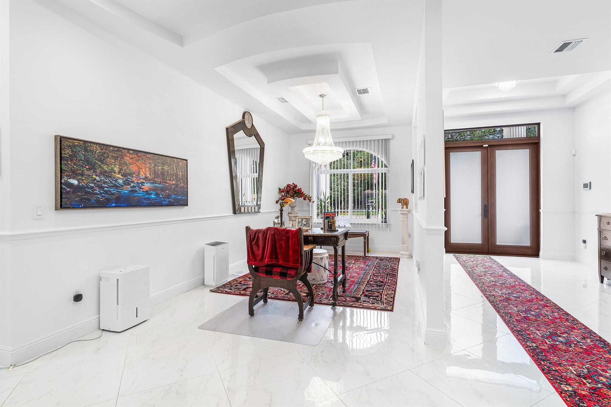 SPANISH VILLAGE - Residential