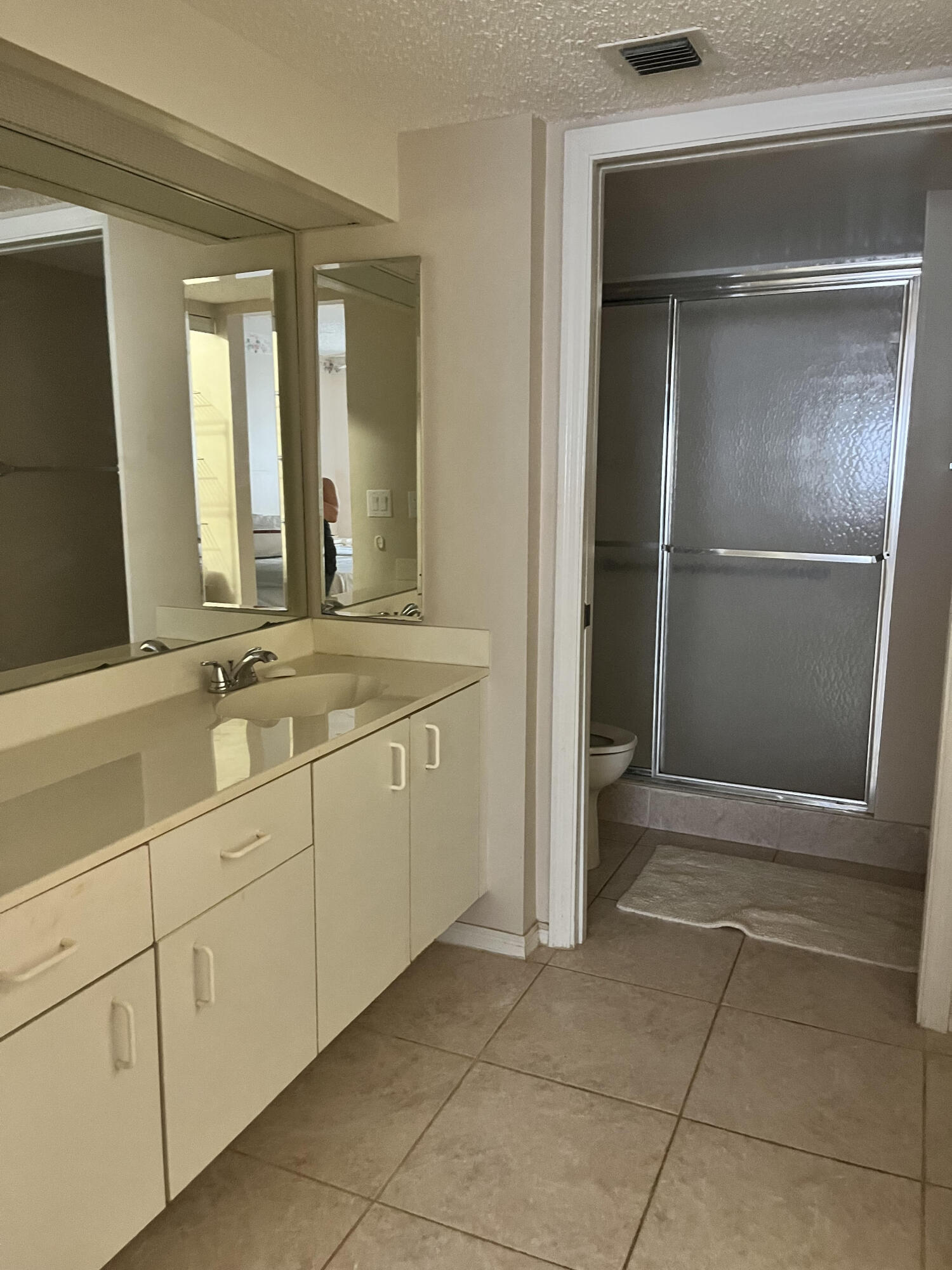 WELDON CONDOMINIUM - Residential