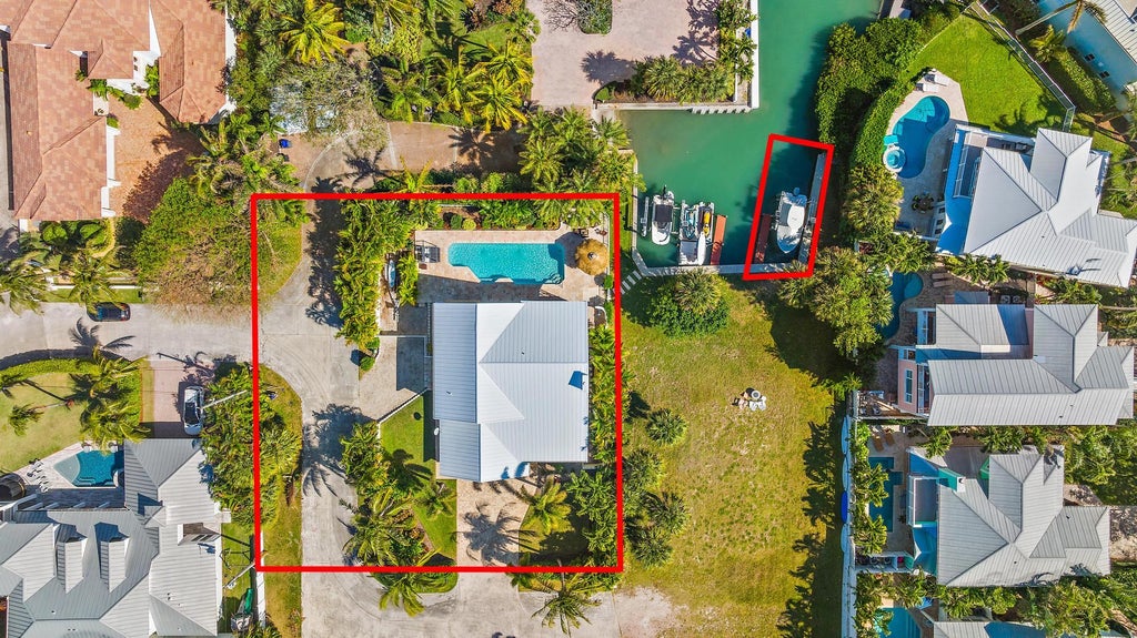 Photo of 19469 Harbor Road S, Jupiter, FL 33469 (MLS # R10960839)
