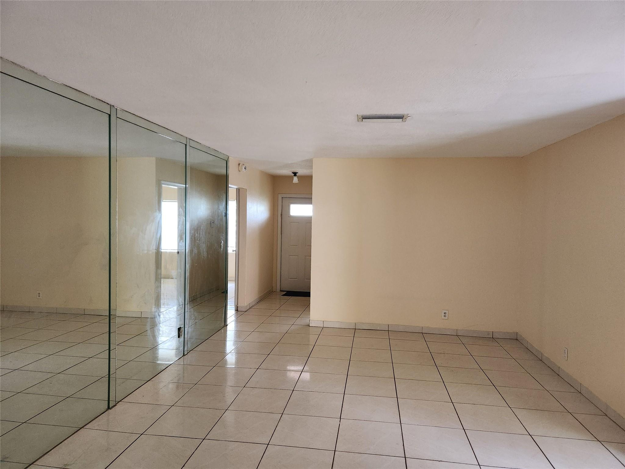 North Lauderdale Village - Residential Lease