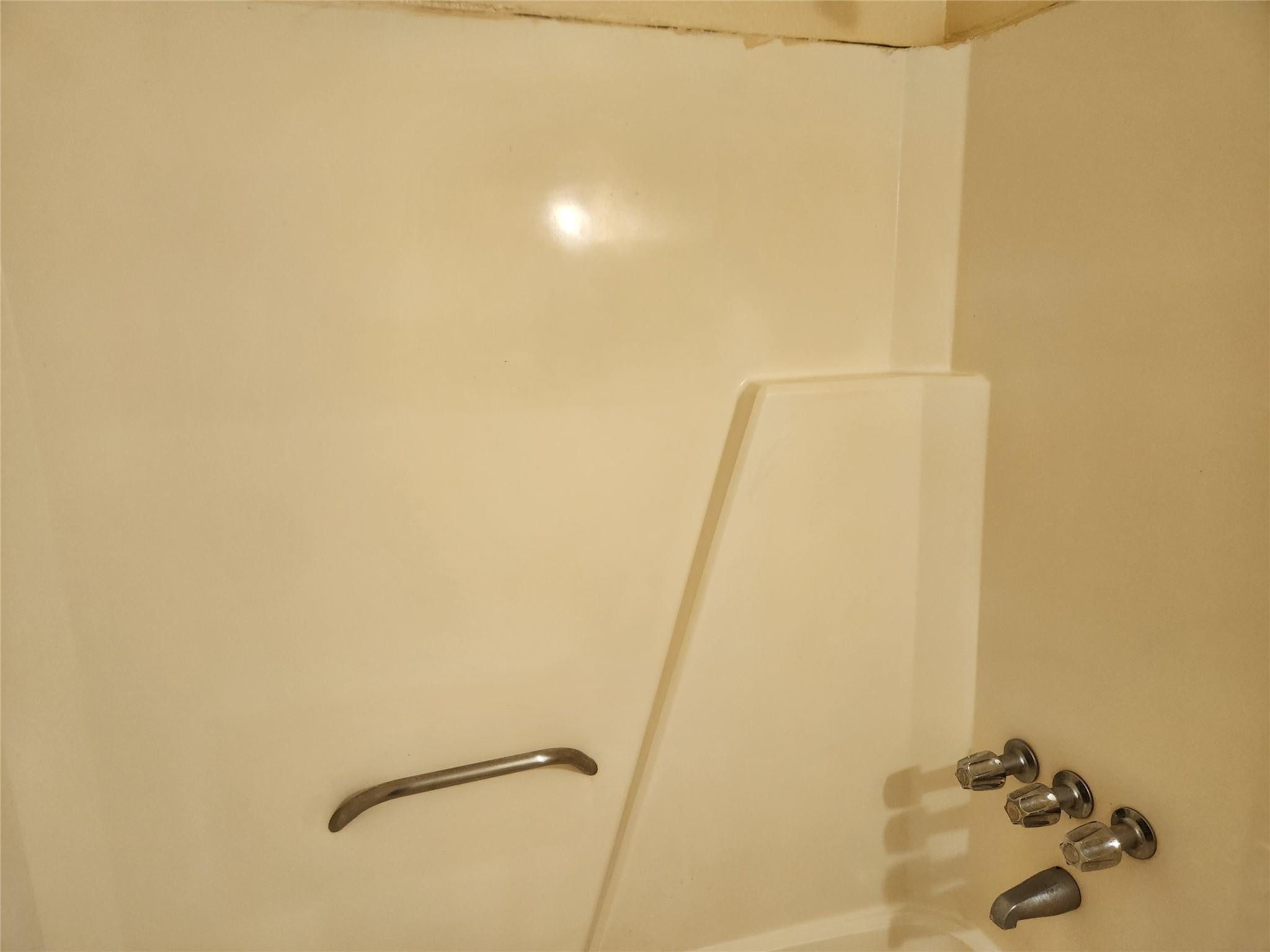 North Lauderdale Village - Residential Lease