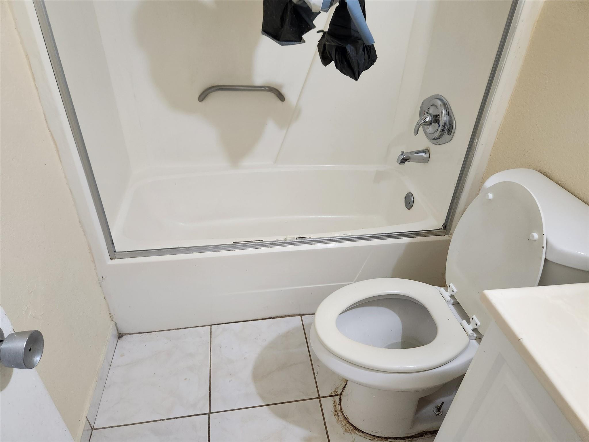 North Lauderdale Village - Residential Lease