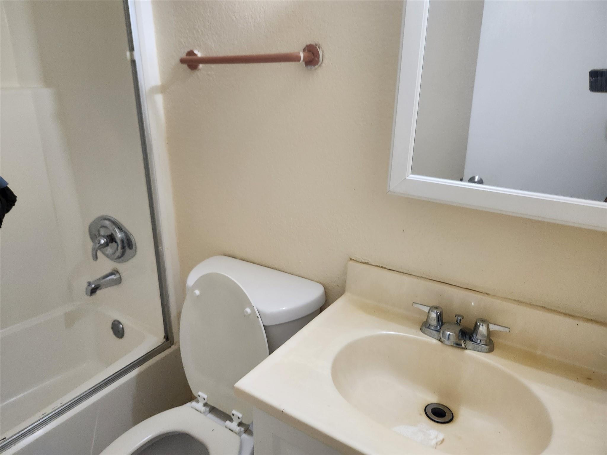 North Lauderdale Village - Residential Lease