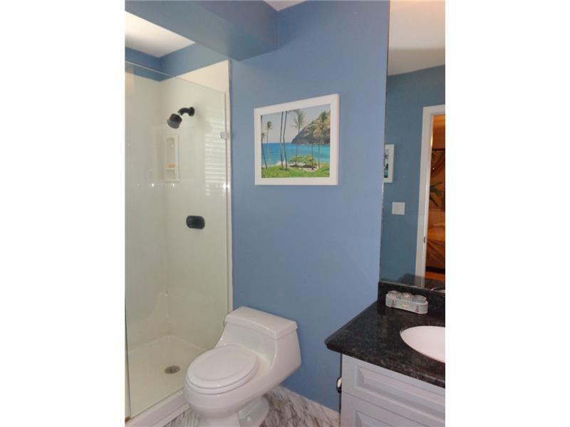 CORAL KEY VILLAS 1ST SEC - Residential