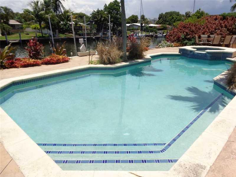 CORAL KEY VILLAS 1ST SEC - Residential