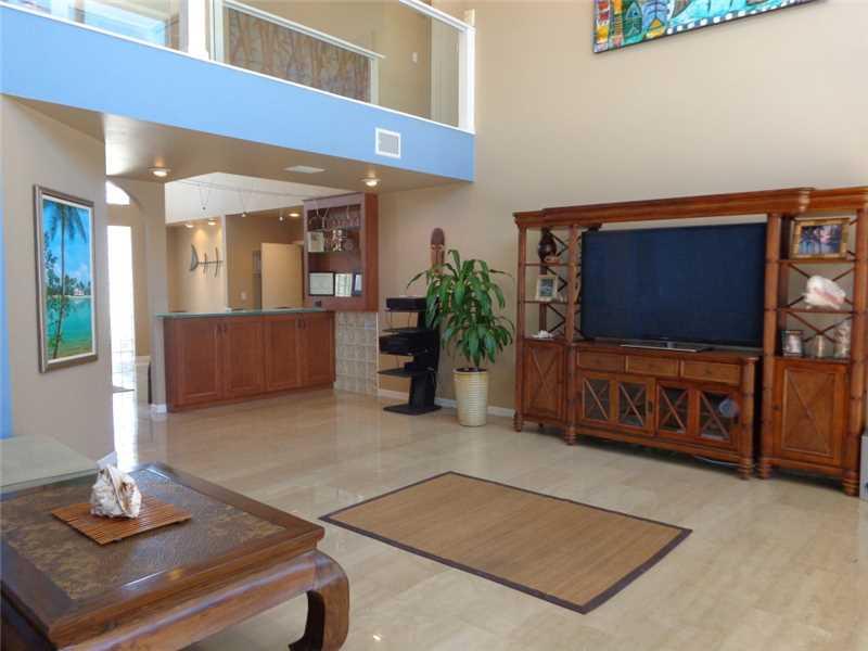 CORAL KEY VILLAS 1ST SEC - Residential