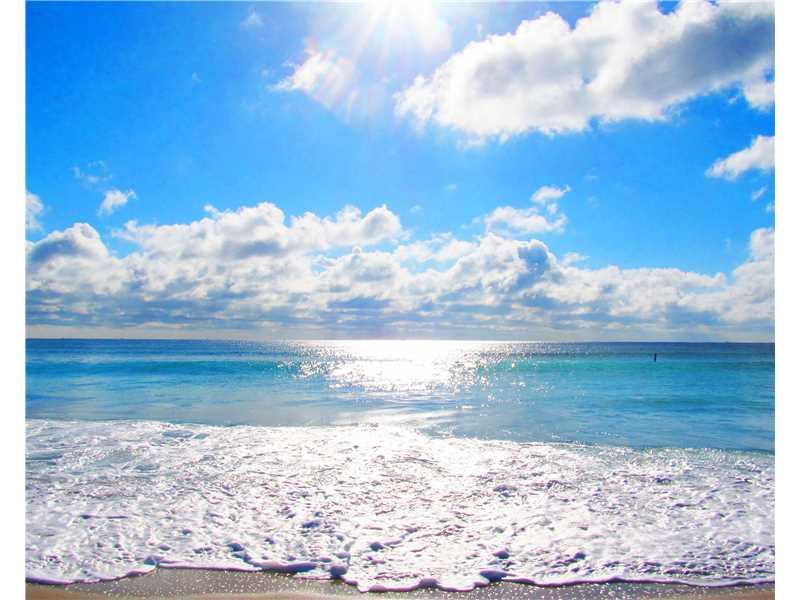 CORAL KEY VILLAS 1ST SEC - Residential