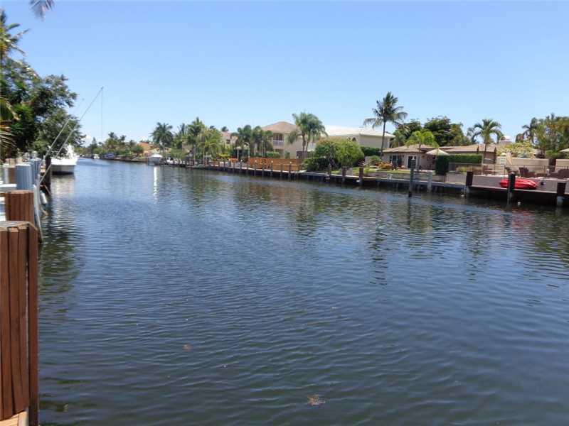 CORAL KEY VILLAS 1ST SEC - Residential