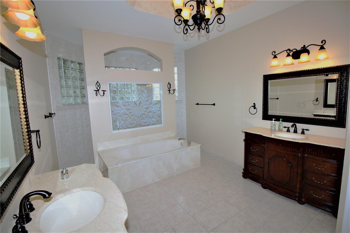 Pembroke Falls -Palm Cove - Residential Lease