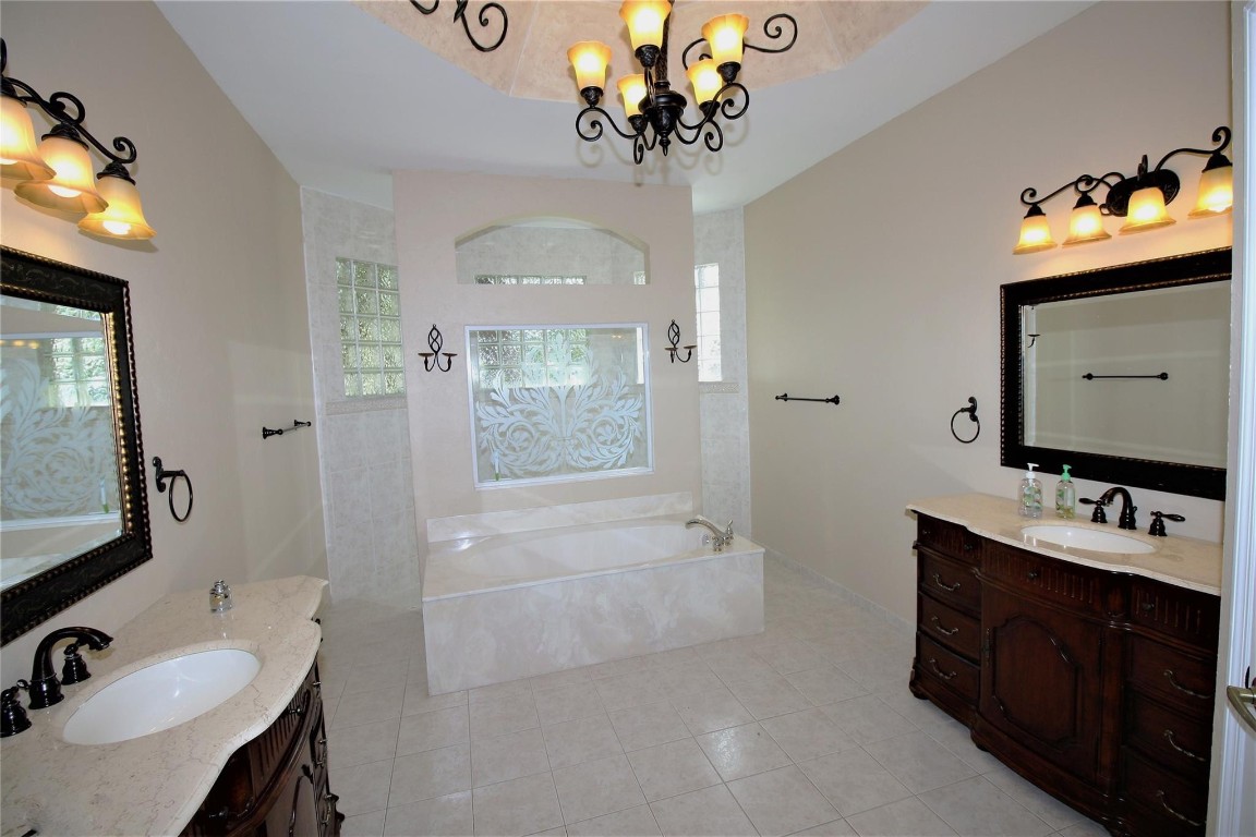 Pembroke Falls -Palm Cove - Residential Lease