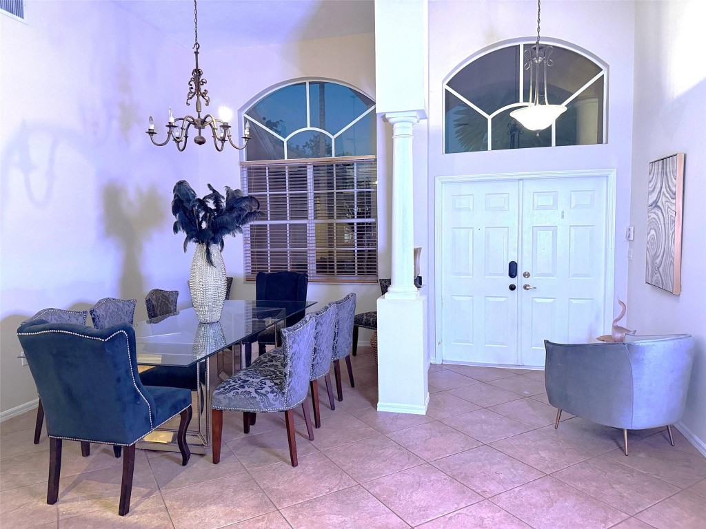 Pembroke Falls -Palm Cove - Residential Lease