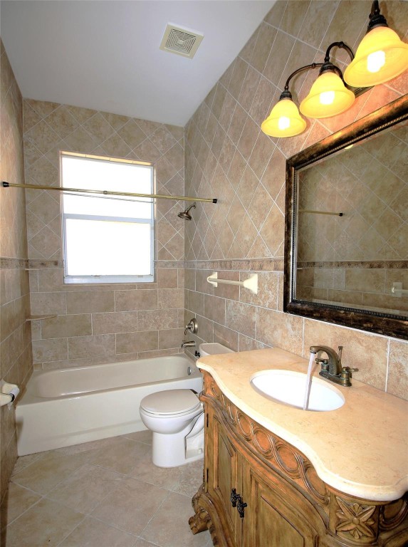 Pembroke Falls -Palm Cove - Residential Lease