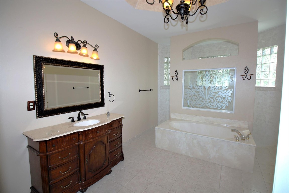 Pembroke Falls -Palm Cove - Residential Lease