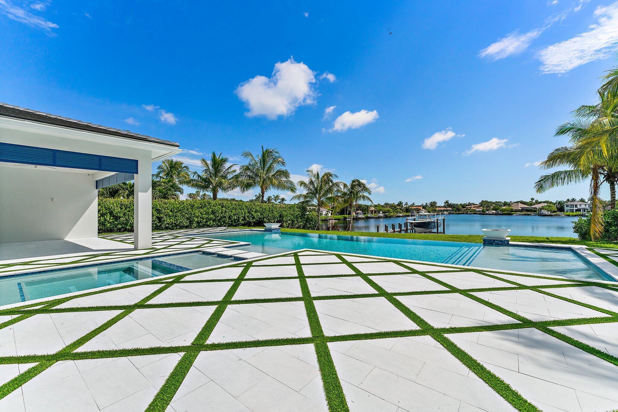 Jupiter River Est - Residential