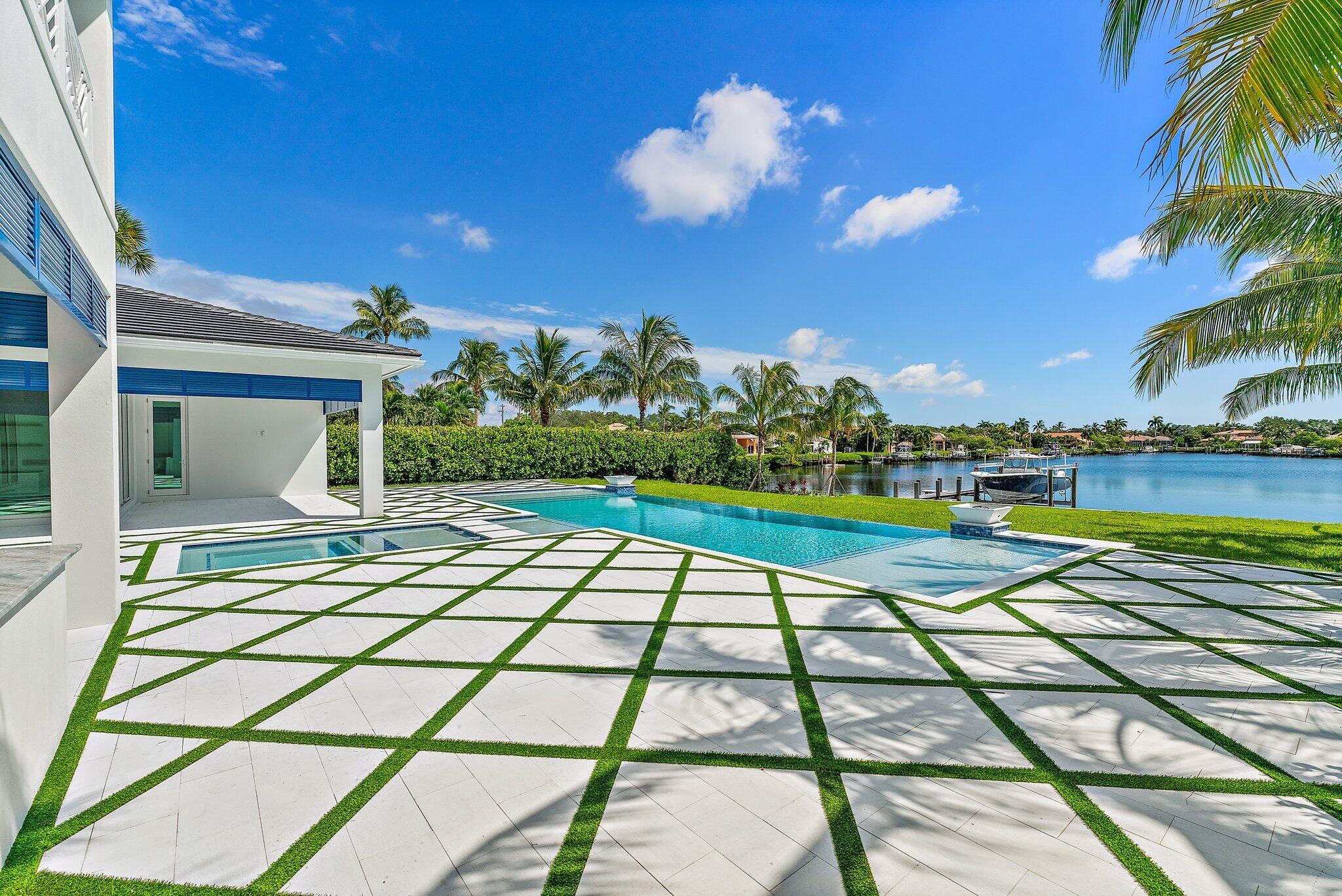 Jupiter River Est - Residential