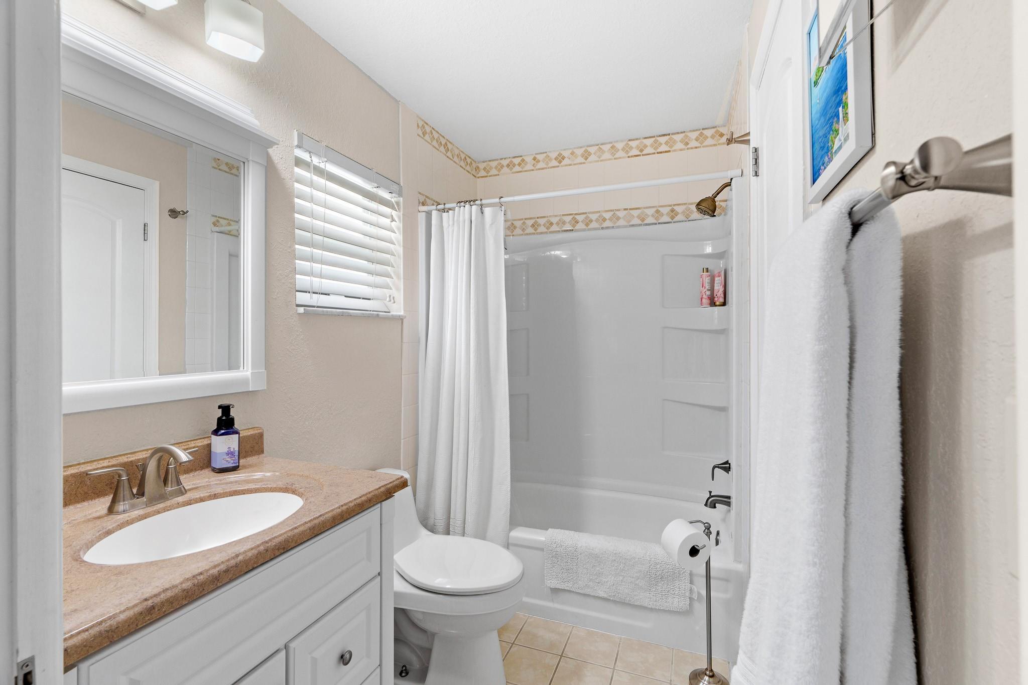 Lauderdale West 2 Sec 78- - Residential