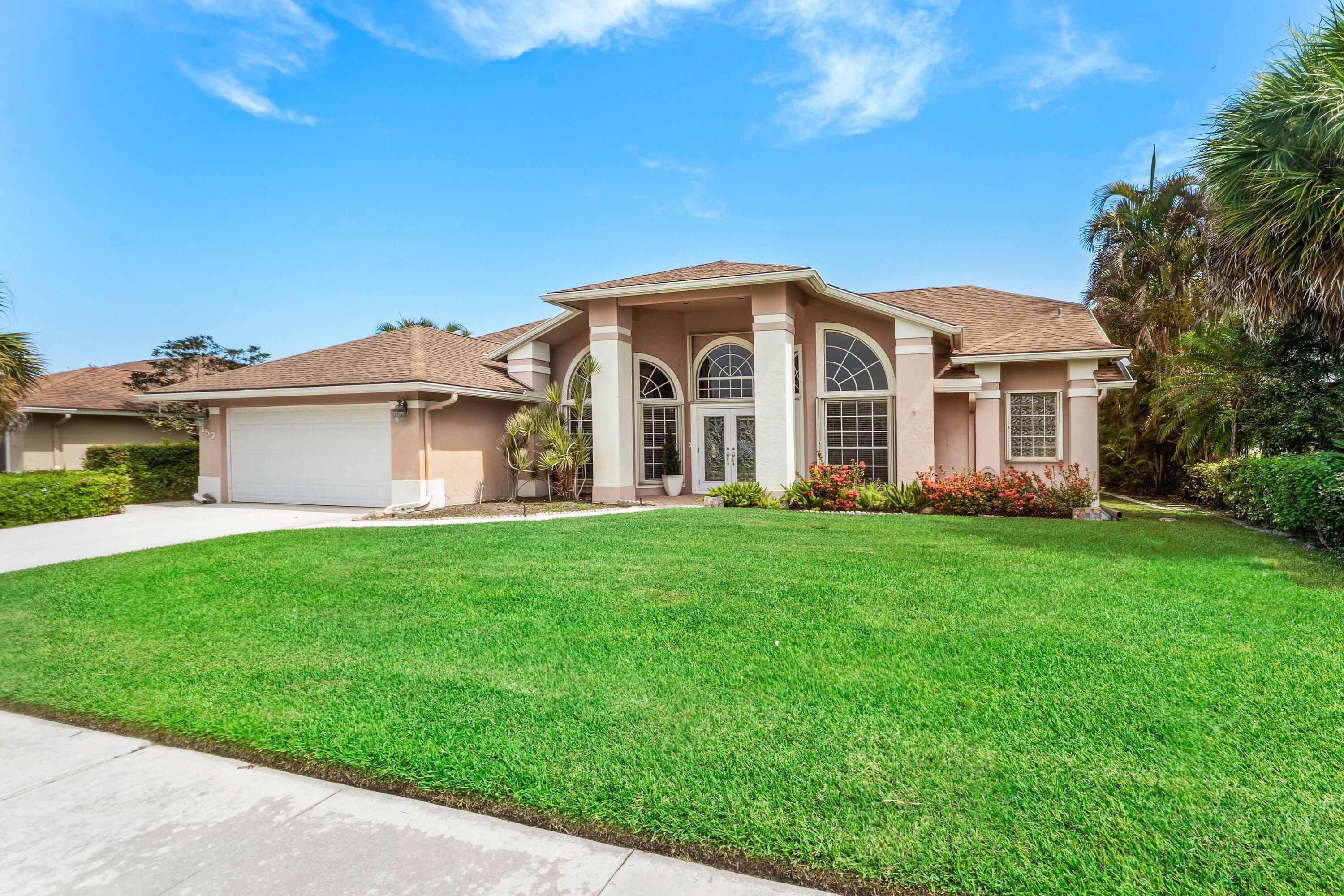 157 MONTEREY Way, Royal Palm Beach FL 33411