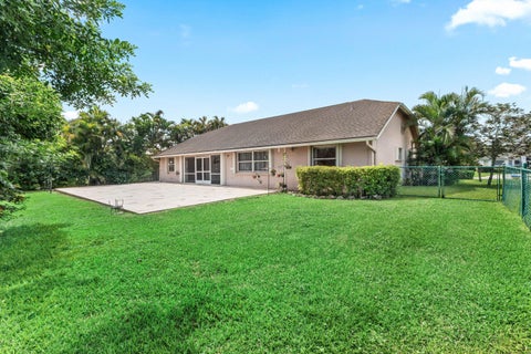 Tiny photo for 157 MONTEREY Way, Royal Palm Beach, FL 33411 (MLS # B26054295)