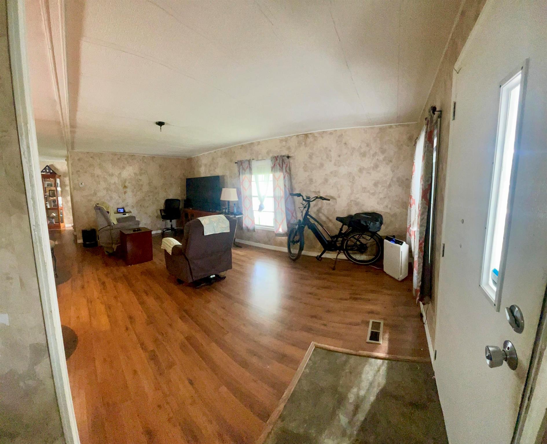 Spanish Lakes Riverfront - Residential