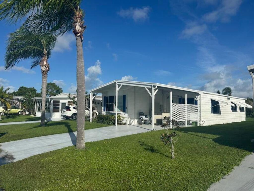 Photo of 19 Flores Way, Port Saint Lucie, FL 34952 (MLS # R11129490)